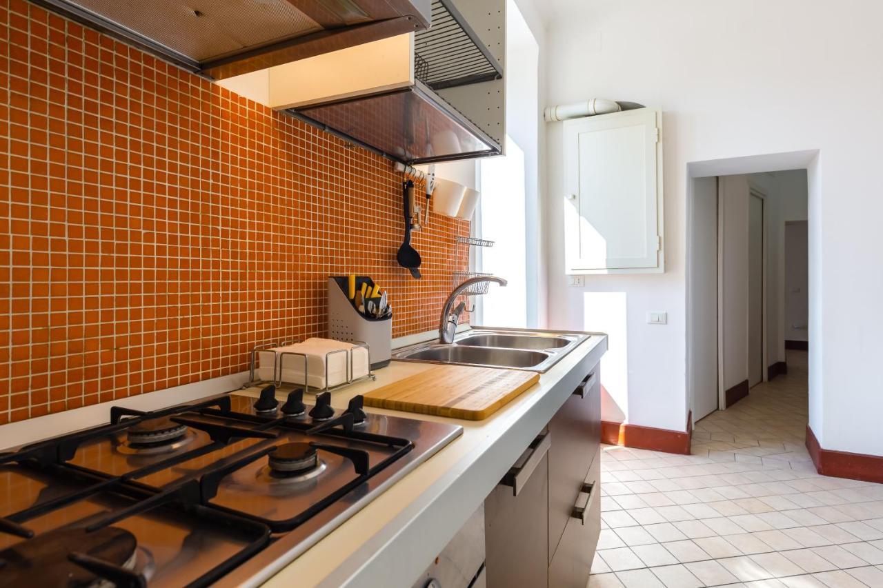 Lopez 20 A Big Family Apartment By Napoliapartments Екстериор снимка