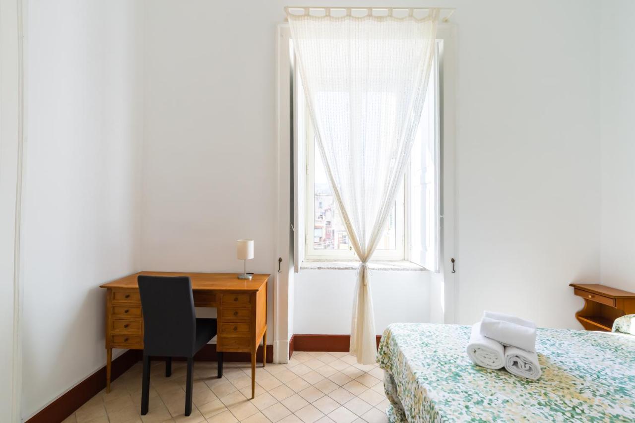 Lopez 20 A Big Family Apartment By Napoliapartments Екстериор снимка