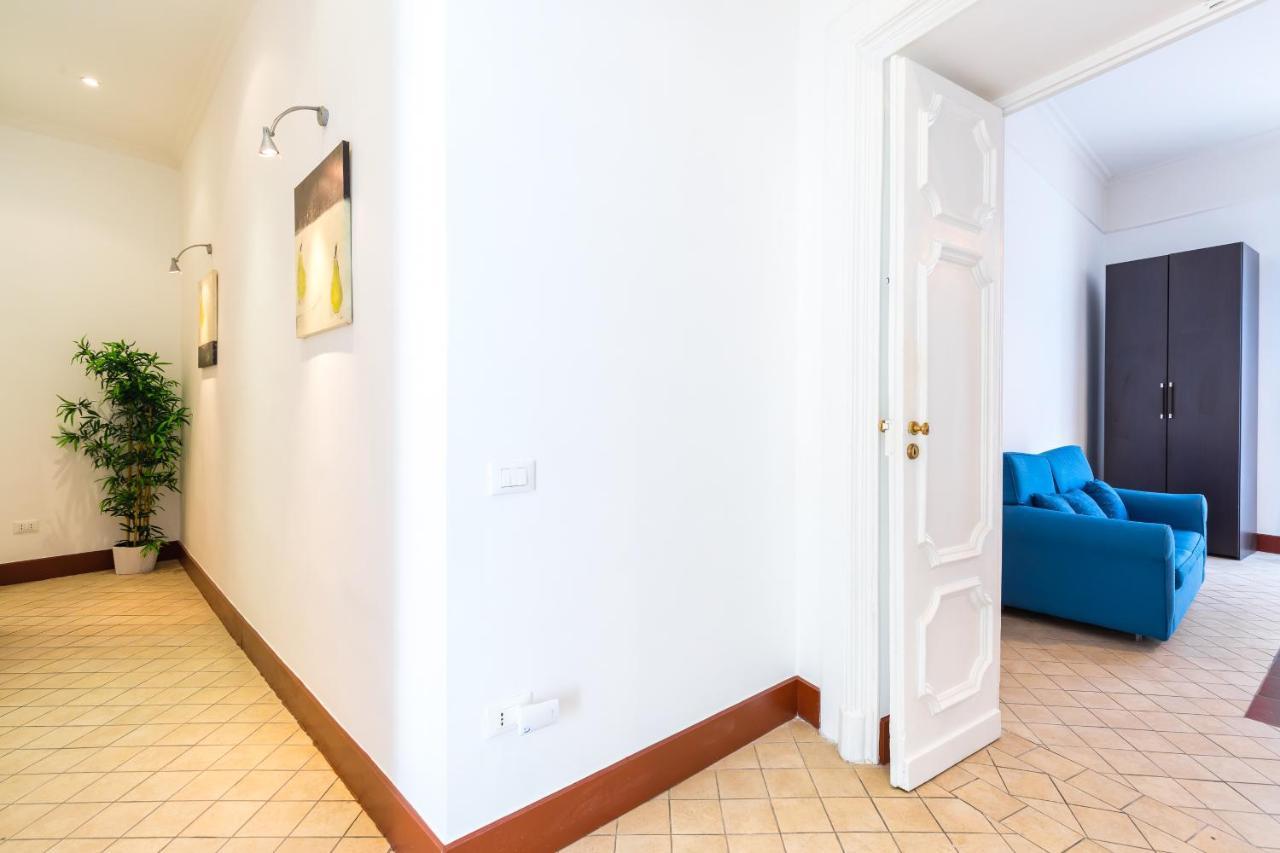 Lopez 20 A Big Family Apartment By Napoliapartments Екстериор снимка